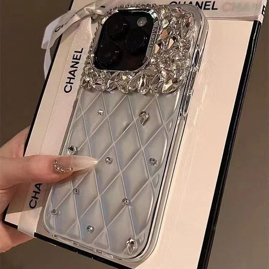 Luxurious Chanel-Style Case Suitable for Apple