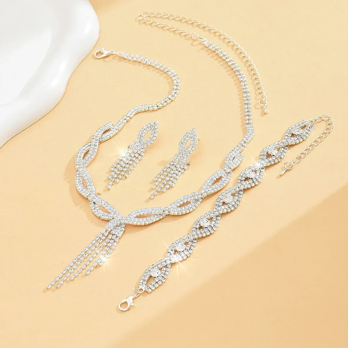 Copper Claw Chain Hollow Tassel Necklace Set