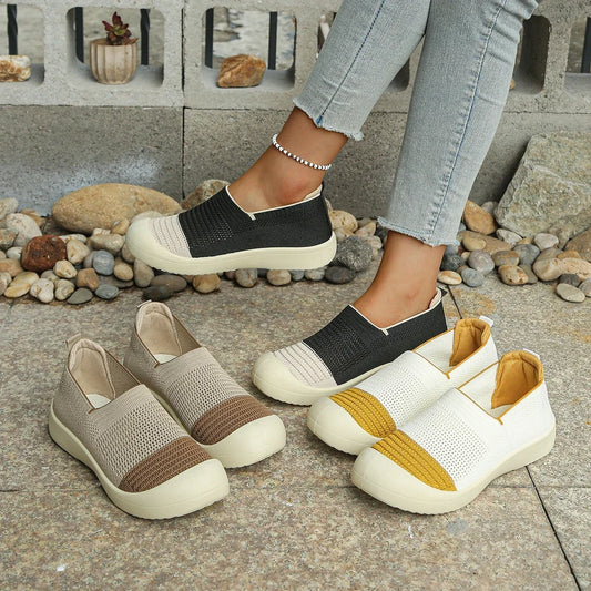 Retro Dual-tone Slip-on Breathable Soft Shoes