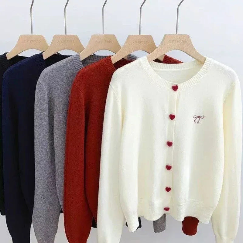 Breasted Heart-shaped Button Korean Sweater