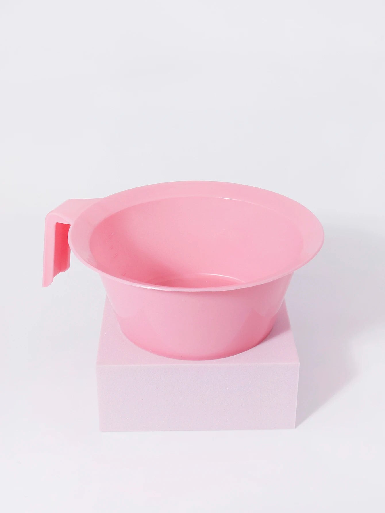 Professional dye mixing bowl