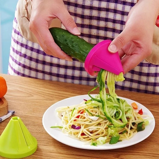 Kitchen Rotating Shredder Spiral Peeler