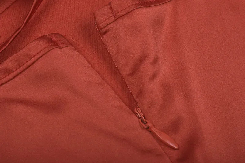 فستان ساتان طويل متوسط الطول بدون ظهر مع رباط