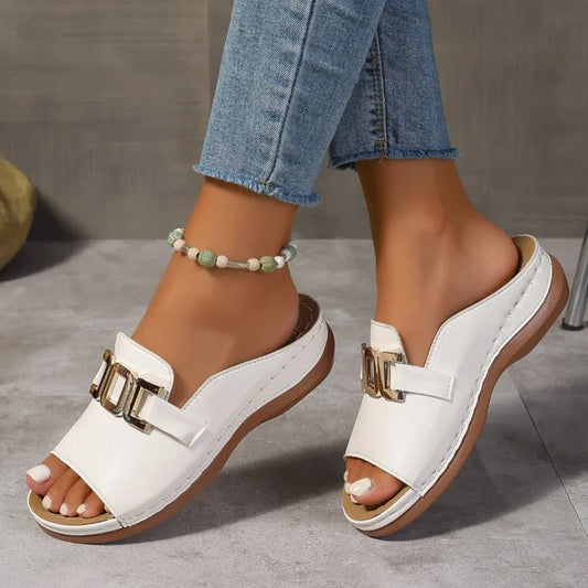 Casual Thick Bottom Metal Buckle Fish Mouth Slippers