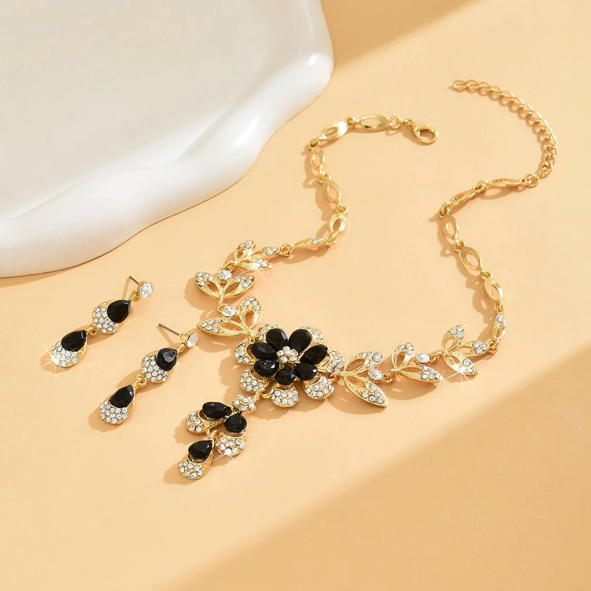 Flower Necklace Jewelry Set