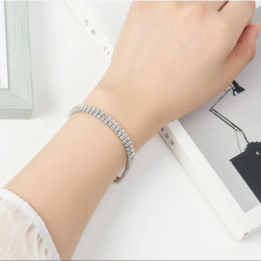 DANA 925 Sterling Elegant Zircon Crystal Bracelet