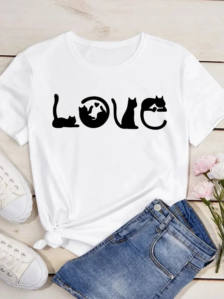 Love Heart Cat Print T-Shirt