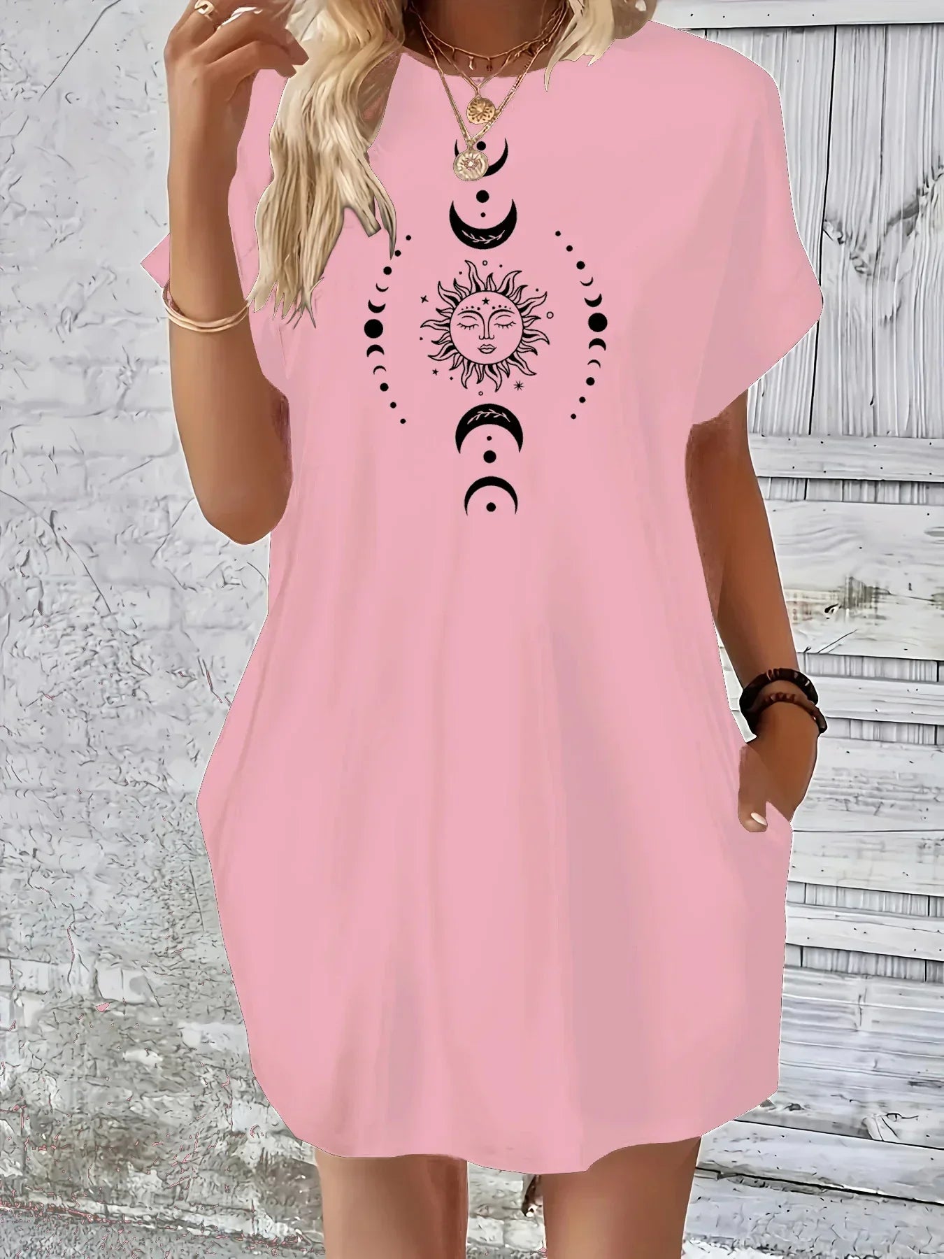 loose round neck short sleeved casual dress