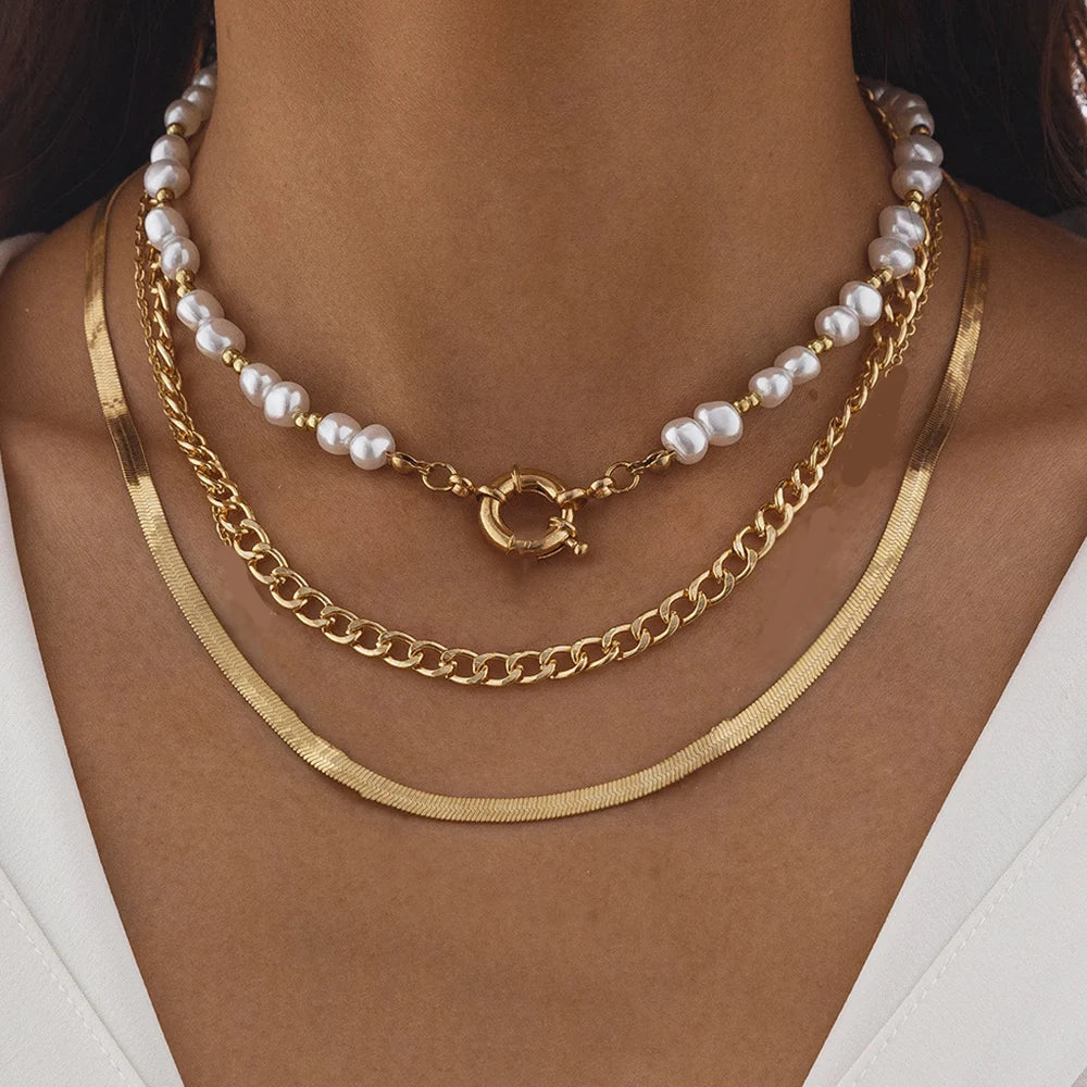 Elegant Irregular Pearl Multi-layer Pendant Choker Necklace
