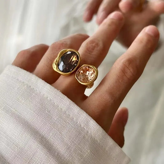 Vintage Brown Crystal Elliptical Luxury Rhinestone Contrasting Geometric Ring