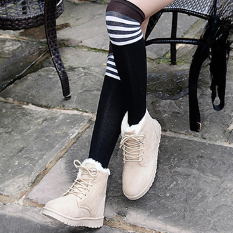 Plus Velvet Warm Cross Belt Round Toe Short Boots