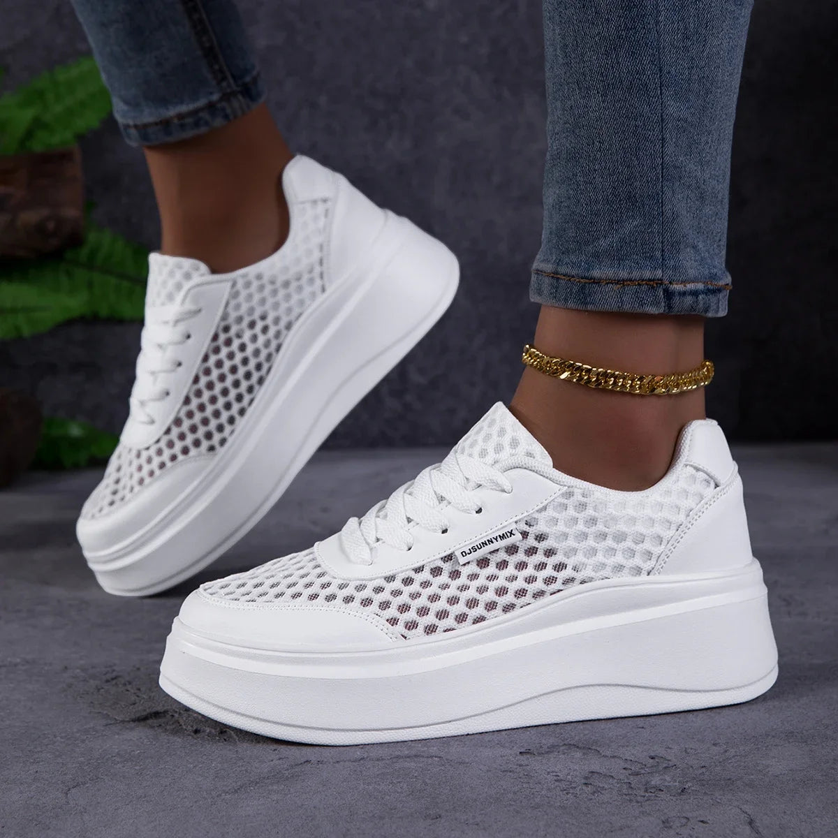 Thick Bottom Mesh Sports Lightweight Platform Sneakers