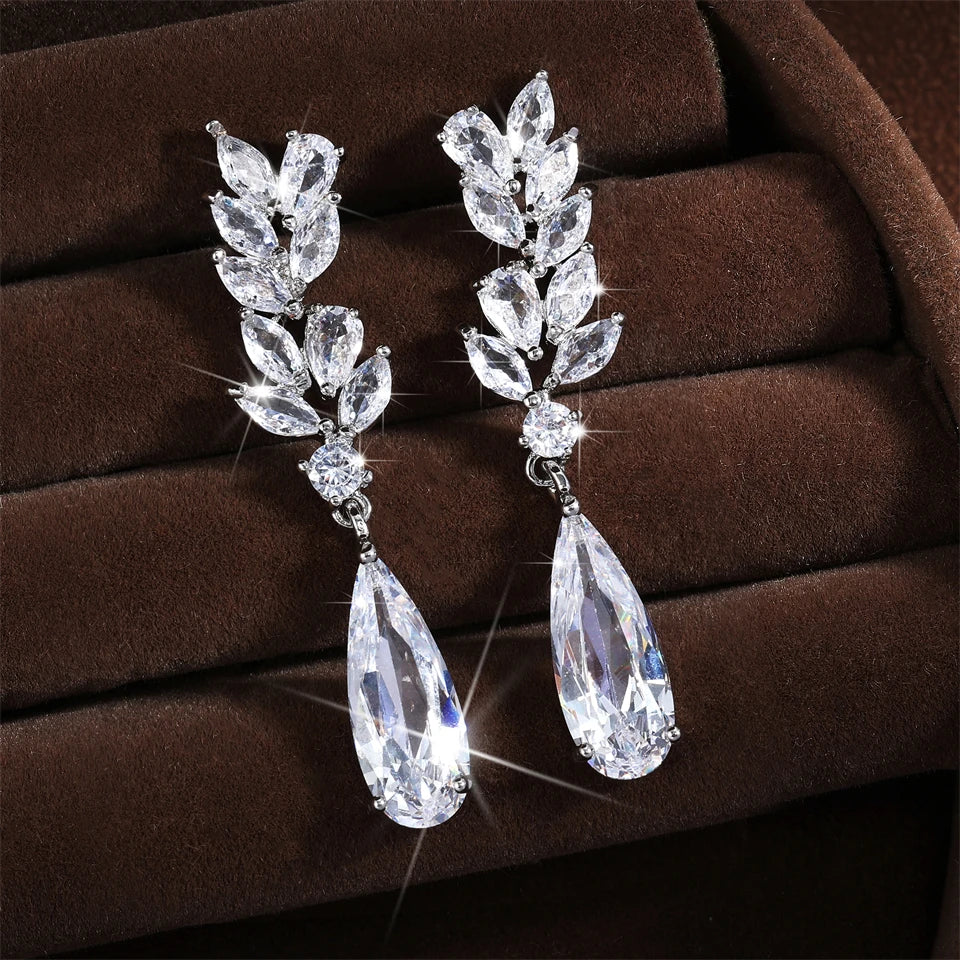 White Zircon Leaf Dangle Shinny Water Drop Crystal Earring