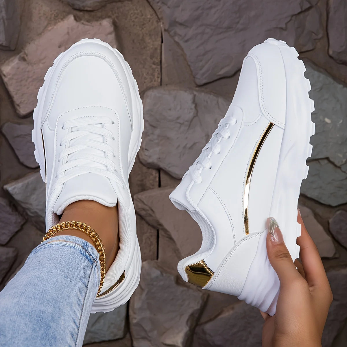 Lace-up Lightweight Soft Sole Walking Shoes