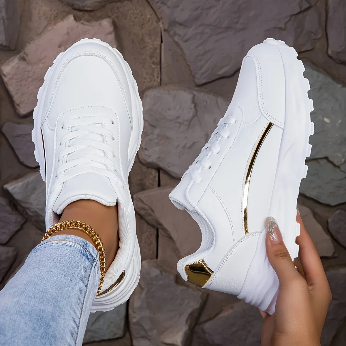 Lace-up Lightweight Soft Sole Walking Shoes