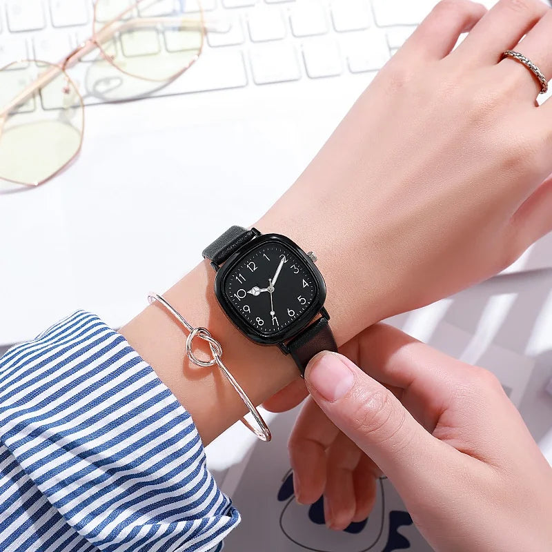 DANA Quartz Watch