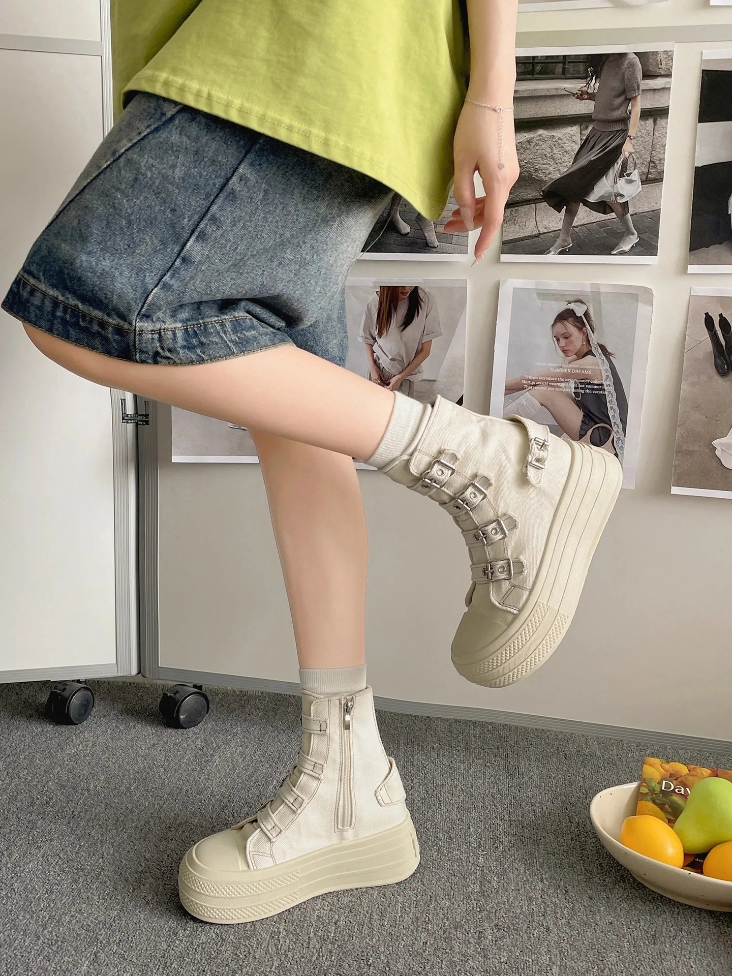 High Top Canvas Grace Waling Shoes