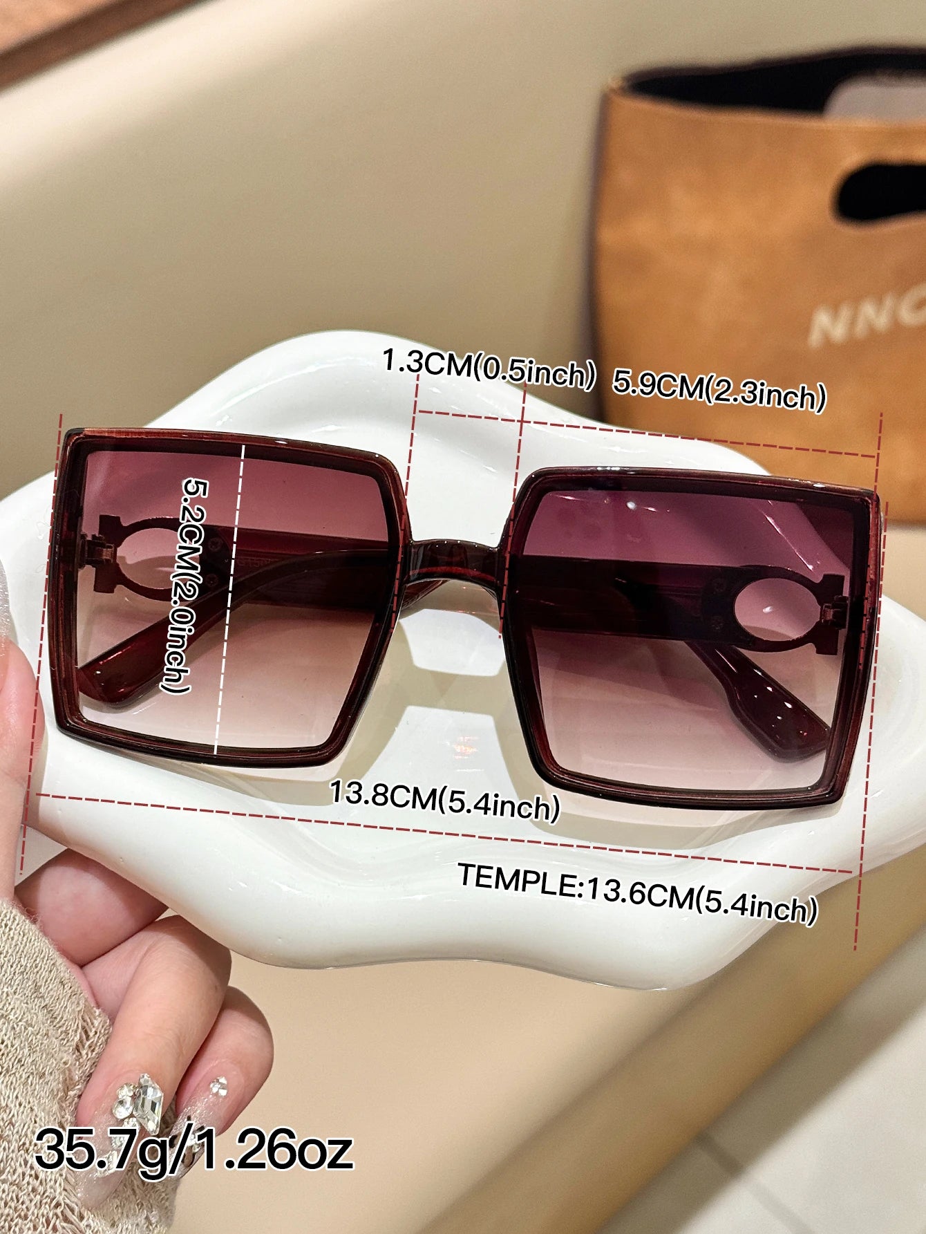 Retro Brown Plaid Diamond Embedded Temples Sunglasses