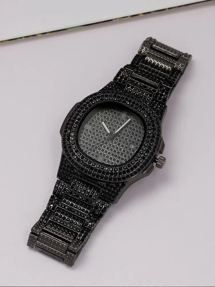 Reloj de cuarzo de acero negro con diamantes completos