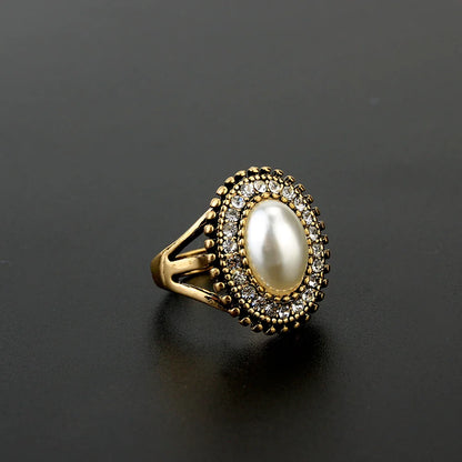 Vintage Ellipse Gray Crystal Ring