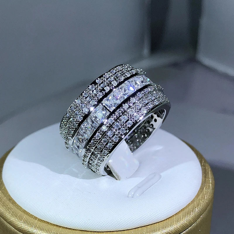 Elegant 925 Sterling Silver Exquisite White Zircon Stone Ring