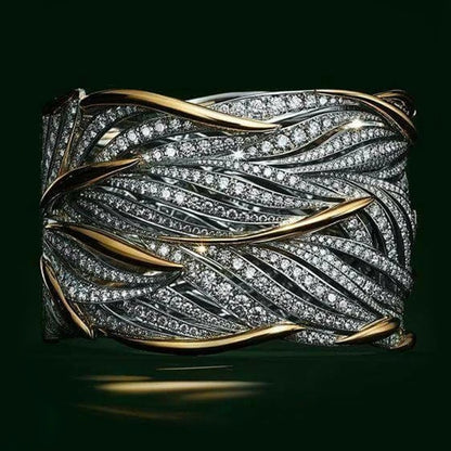 Hollow Luxury Inlaid Sparkling Cubic Zirconia Rings