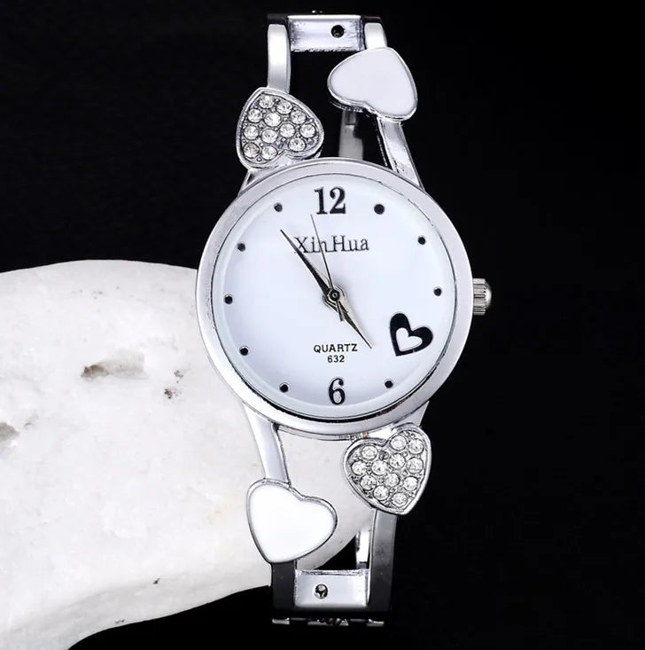 Vintage Heart Quartz Silver Classic Crystal Stainless Steel Luxury Watch