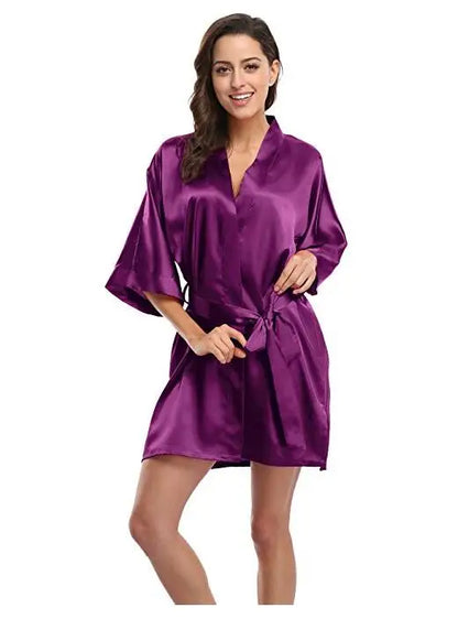 روب ليلي مثير من الساتان مقاس كبير