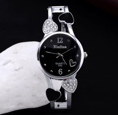 Vintage Heart Quartz Silver Classic Crystal Stainless Steel Luxury Watch