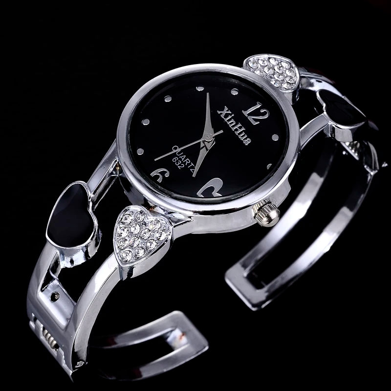 Vintage Heart Quartz Silver Classic Crystal Stainless Steel Luxury Watch