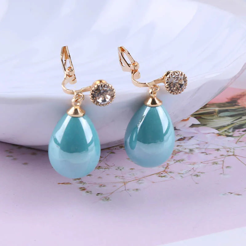 Luxury High Light Spring Resin Waterdrop Clip Earrings