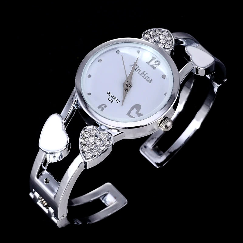 Vintage Heart Quartz Silver Classic Crystal Stainless Steel Luxury Watch