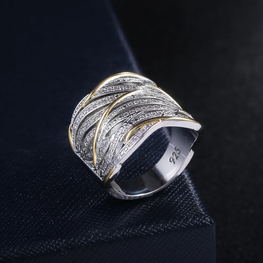 Hollow Luxury Inlaid Sparkling Cubic Zirconia Rings