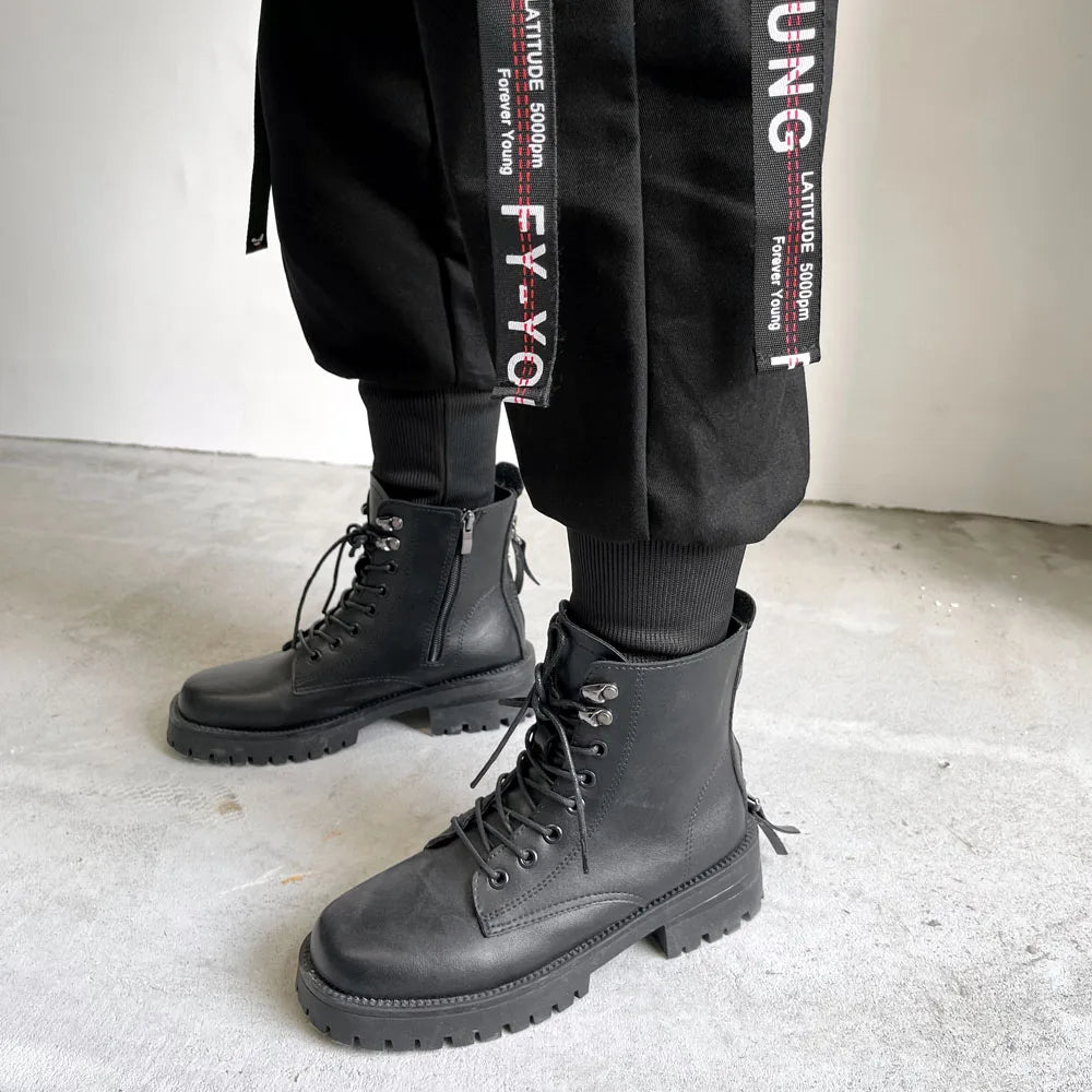 Pantalones deportivos con bolsillos estilo cargo punk