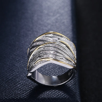 Hollow Luxury Inlaid Sparkling Cubic Zirconia Rings