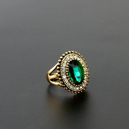 Vintage Ellipse Gray Crystal Ring