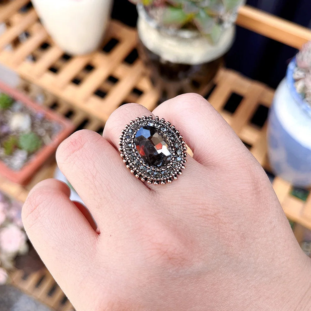 Vintage Ellipse Gray Crystal Ring