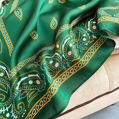 Pañuelos de seda para la cabeza