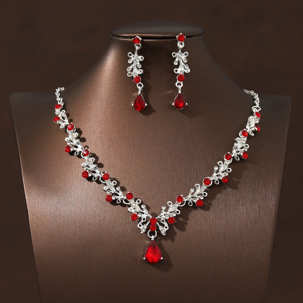 Full Of Brief  Classical Necklace Set