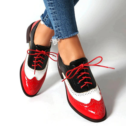 Oxford pointed toe shoes