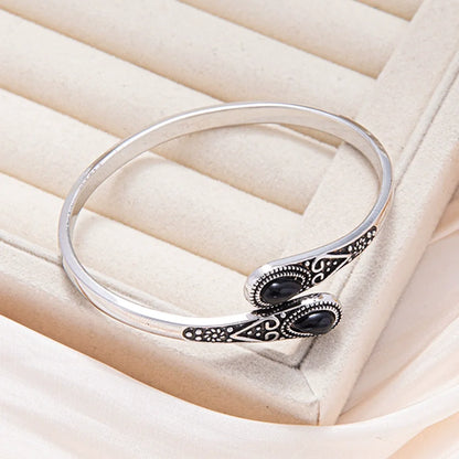 Imitation green water drop open bracelet