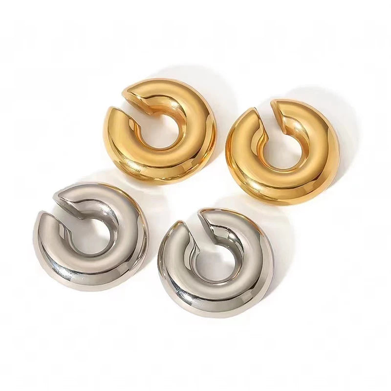 DANA Smooth Circle C Shape Clip Earrings