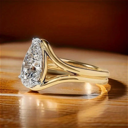 Eternal inlaid Sparkling Water Drop Shaped Synthetic Zirconia Rings