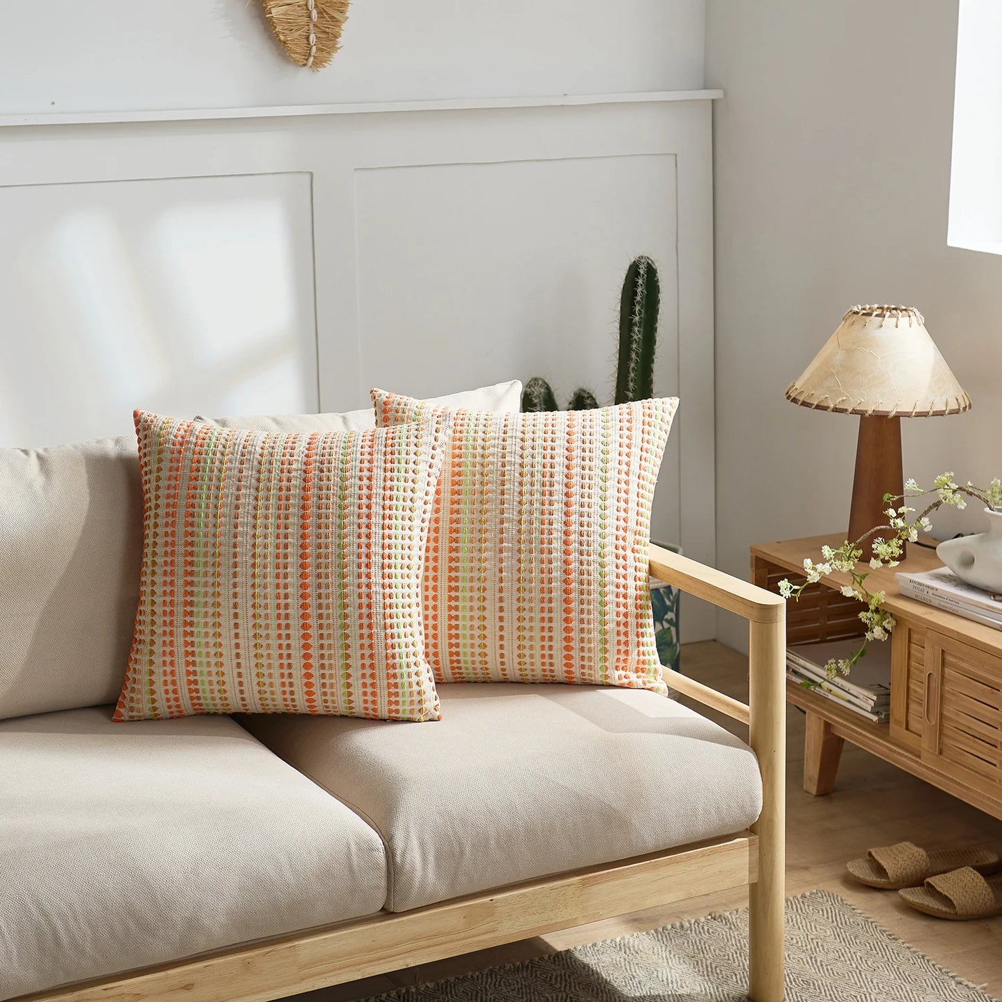 Modern Nordic style yarn-dyed polka dot pillow case