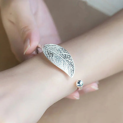 DANA 925 Sterling Leaf Shaped Bracelet