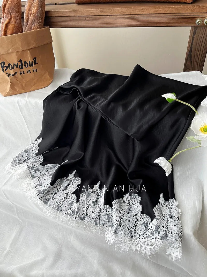 Falda sirena de satén elegante