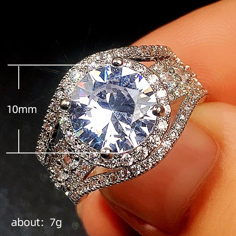 Luxury Cubic Zirconia Ring Modern Design