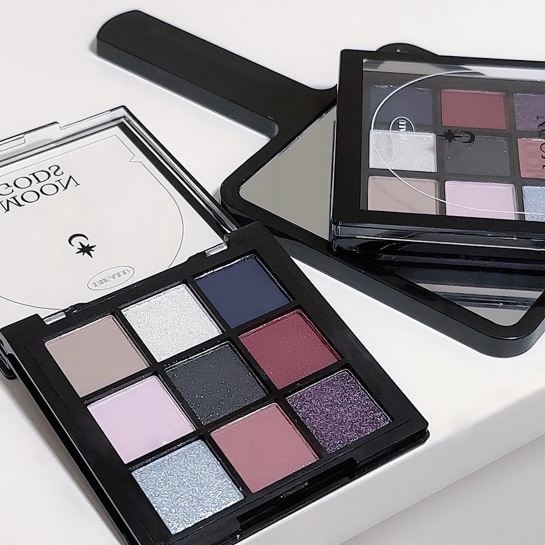 Moon Tray Beads Matte eyeshadow