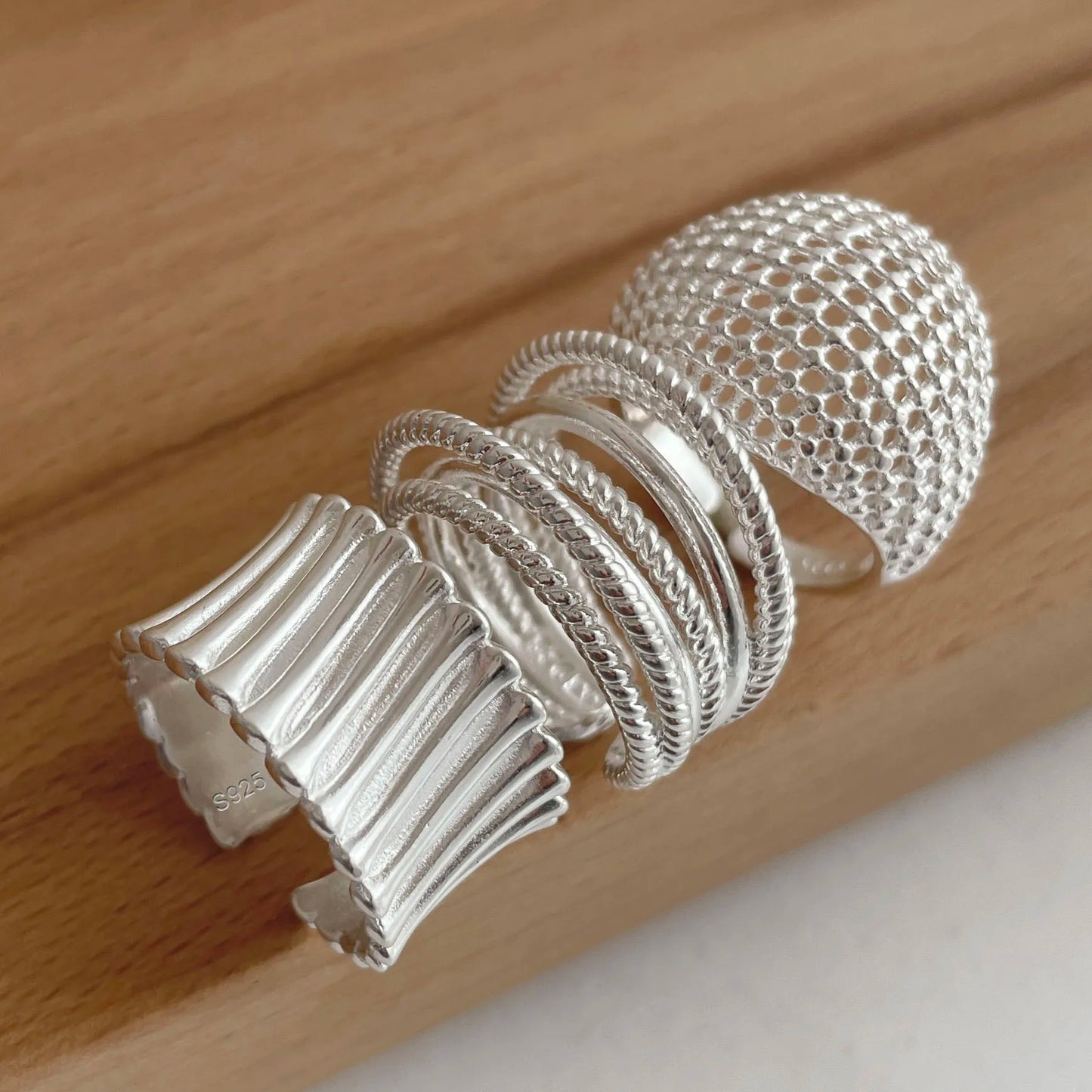 خاتم حفلة بسيط من الفضة الإسترلينية 925 مصنوع يدويًا