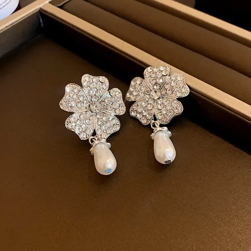 Rhinestone Flower Pearl Necklaces Jewelry Sets